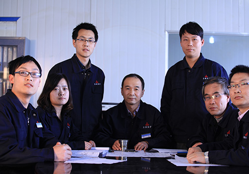 工程技術(shù)團隊合照(zhào)-航天泵閥(fá)