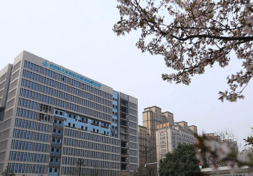 航(hang)天泵閥科(kē)技集團辦(bàn)公樓外景(jǐng)圖