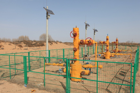 氣井(jǐng)井口一體(ti)化裝置 氣(qi)井井口一(yī)體化裝置(zhi)