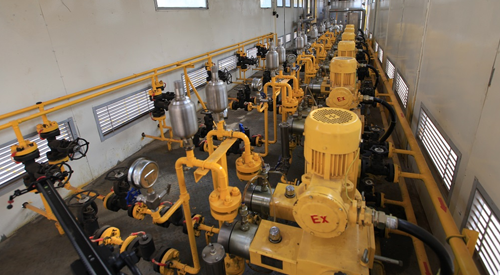 一體化(hua)注醇注劑撬(qiao)室内 一體化(huà)注醇注劑撬(qiào)室内