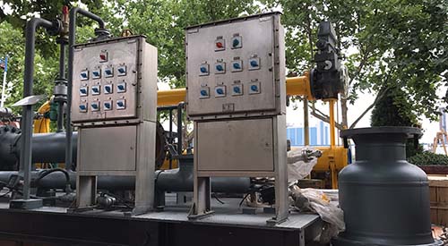 航天(tian)泵閥集(jí)氣撬控(kong)制櫃 航(hang)天泵閥(fá)集氣撬(qiào)控制櫃(guì)