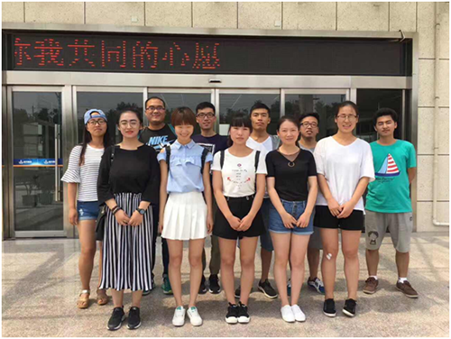 航天(tian)泵閥歡迎各(ge)大高校畢業(yè)生 航天泵閥(fá)歡迎各大高(gāo)校畢業生