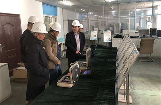 航天泵(beng)閥現場(chǎng)參觀1 航(hang)天泵閥(fá)現場參(cān)觀1