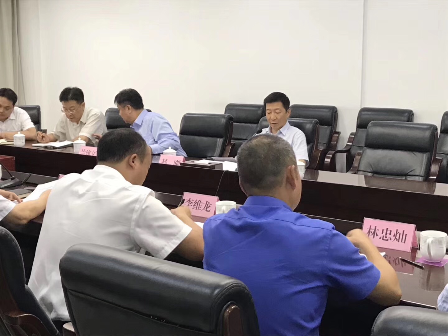 副省長(zhǎng)趙剛講話 副(fu)省長趙剛講(jiang)話