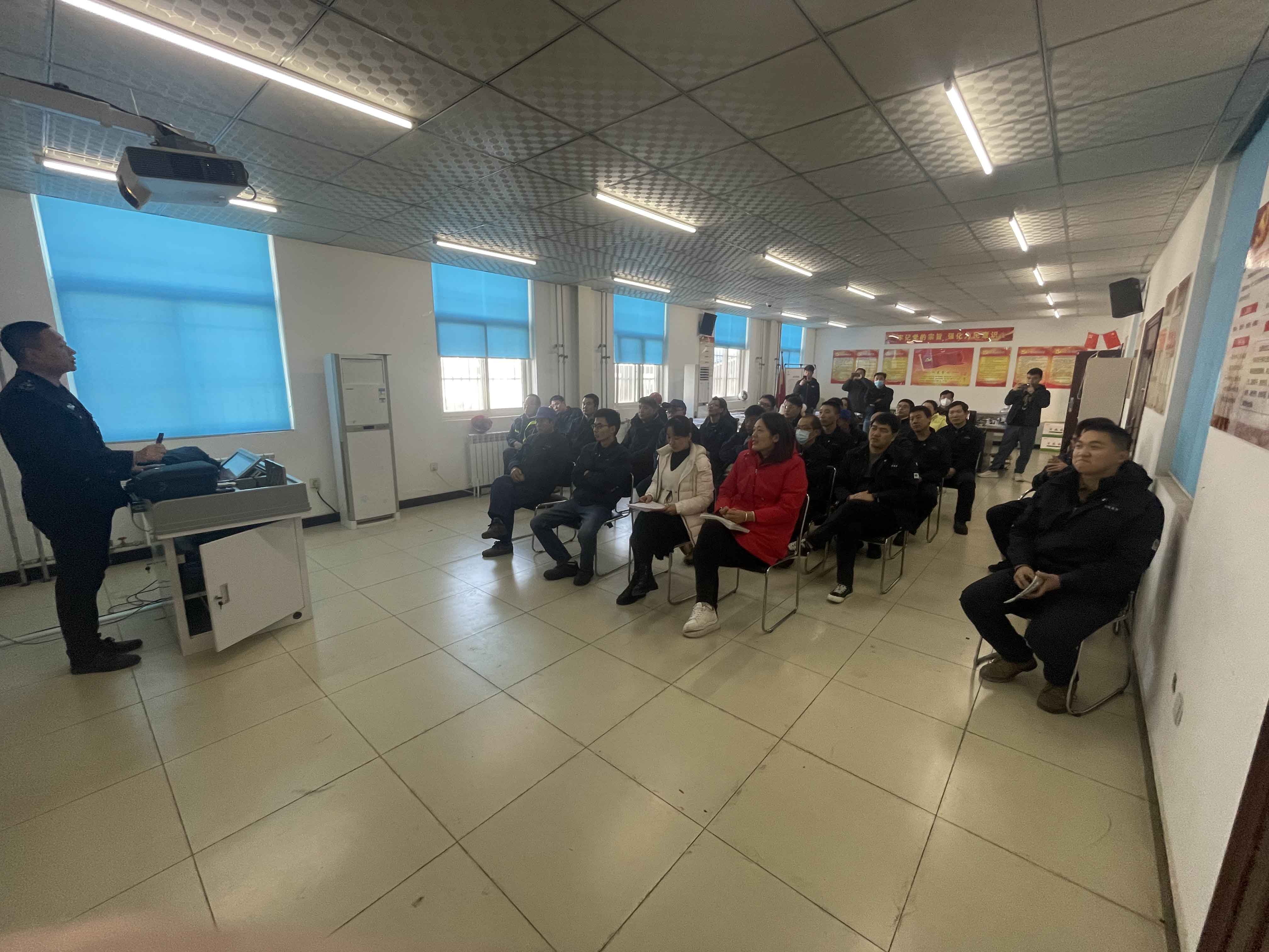 頁(ye)面11 頁面11